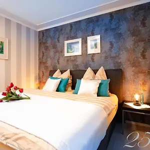  Apartment Ferienresidenz Am Weißen Regen